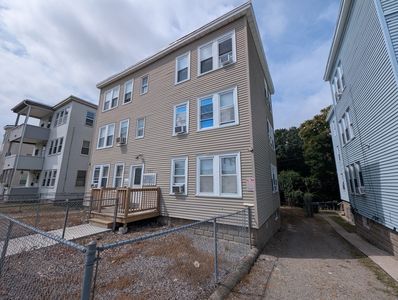 803-805 Hyde Park Ave