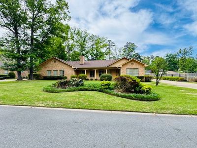 1115 Mockingbird Pl