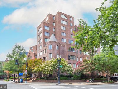 3 Washington Cir NW APT 804
