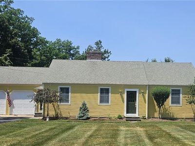 180 Poppasquash Rd