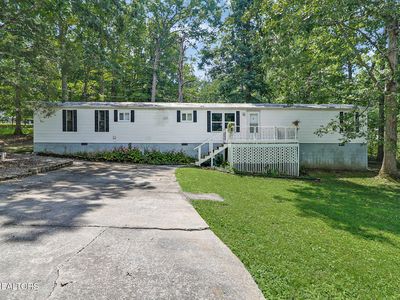 106 Avon Ln