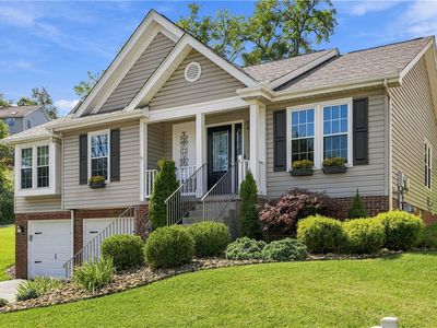 103 Oak Brook Cir
