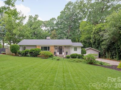 3227 Driftwood Dr