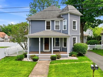 9 Callender Ave