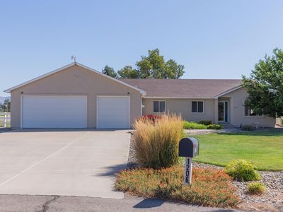 1206 Adobe Ct
