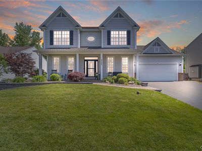 8222 Trellis Brook Ln