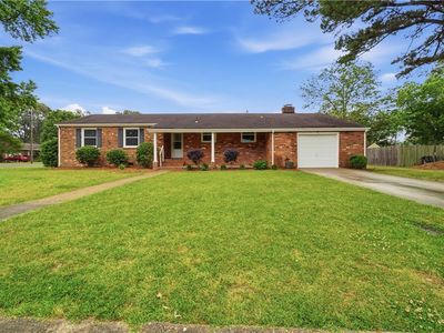 212 Hallbridge Dr