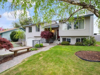 8012 W Grand Ronde Ave