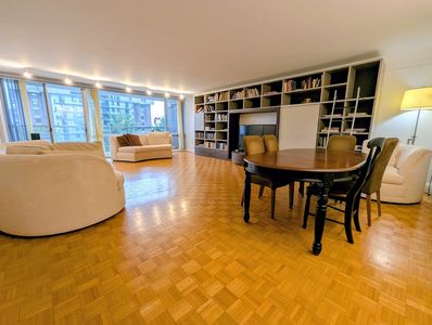45 Longwood Ave APT 705