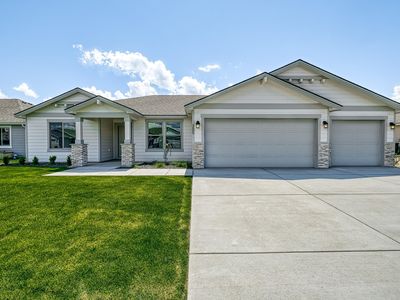 1609 Willow Way