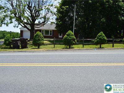 1819 Blue Barn Rd
