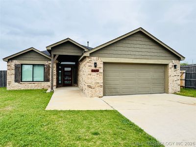 3642 E Cherry Hill Ct
