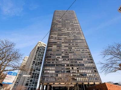 5415 N Sheridan Rd APT 2905