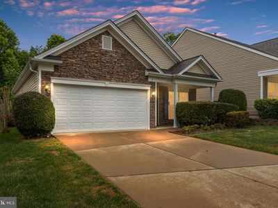 4 Harborton Ln
