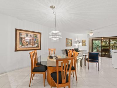 5380 Cedar Lake Drive #303