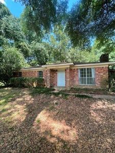 9356 Maple Ridge Dr