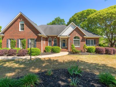304 Misty Meadows Ln