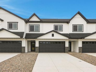 1106 45th Ave NE