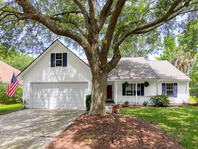 1264 Center Lake Dr