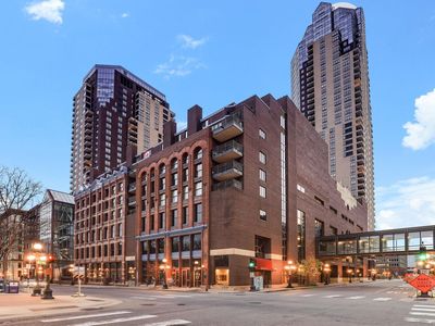 198 6th St E UNIT 501