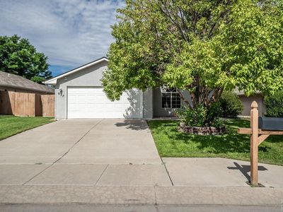 837 Ardath Ln