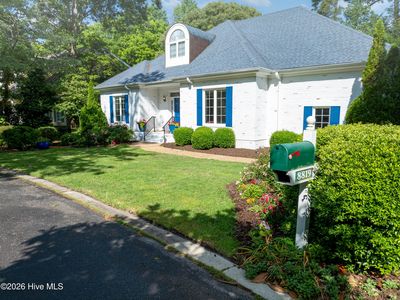 8819 Sawmill Creek Lane