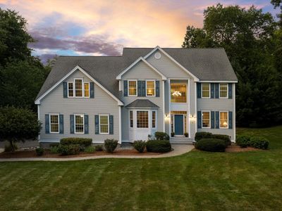 8 Trailside Way