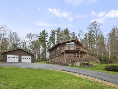 106 Miner Rd