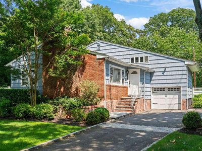 24 Radcliff Drive