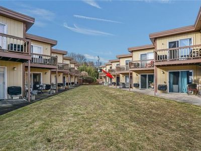 3940 Post Rd APT 26