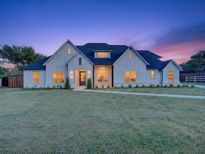 3710 Castle Dr