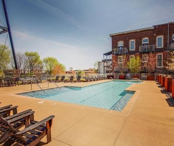 1350 Rosa L Parks Blvd APT 332