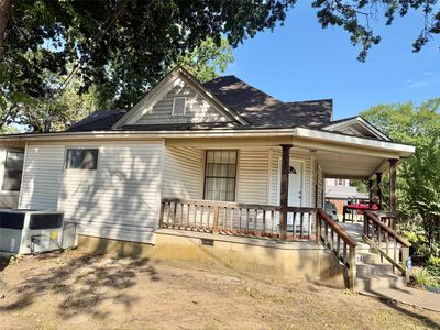 624 W Canadian Ave