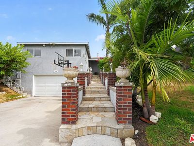 7615 Kittyhawk Ave