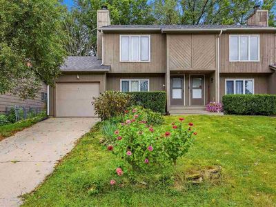1430 Eastview Dr