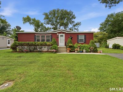 27 Skylark Road