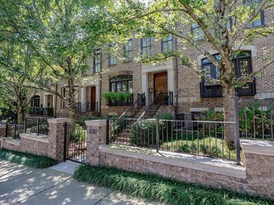 8 Honour Ave NW Unit 6