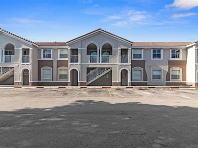 1568 SE 26th St Unit 203