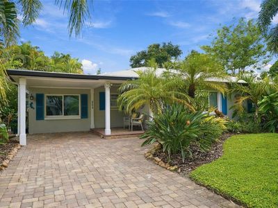 2174 BOUGAINVILLEA STREET