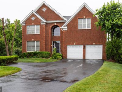 15613 Village Cove Pl