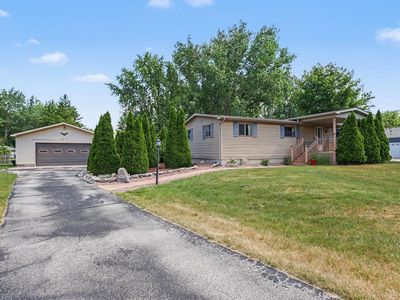 2437 Amelith Rd