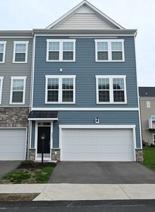 Property at 202 Truth Cir, Harmony, PA