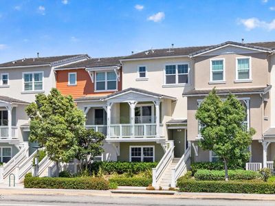 Property at 1952 Victoria Ave, Oxnard, CA
