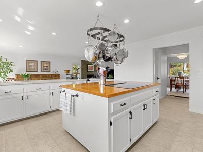 10 Santa Yorma Ct