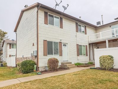 5235 S Glendon St W #A3