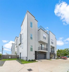 8411 Hempstead Rd Unit A