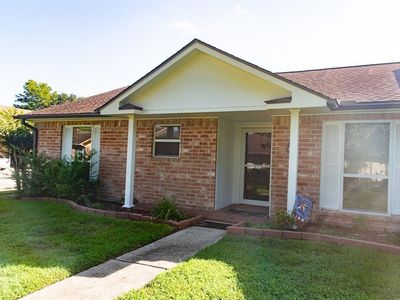 3878 Laura Leigh Dr