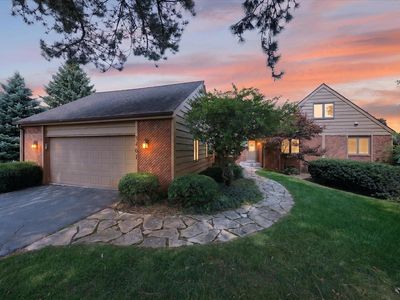 5461 Countryside Dr
