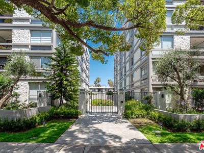 318 N Maple Dr Unit 506
