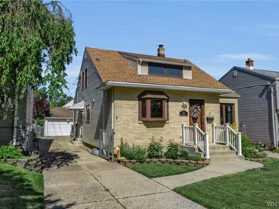 84 Windermere Blvd